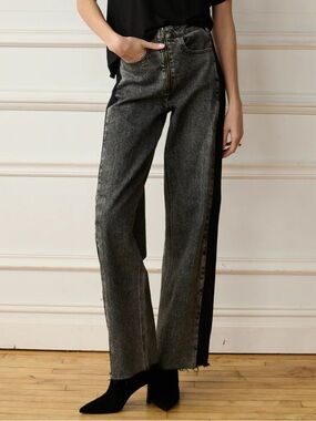 TT Studios Amelia Jean - High-Rise Wide-Leg Jeans with Black Side Stripe